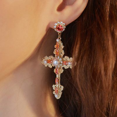 Introduction Of Christian Cross Earring